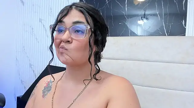 Reginavegaa 라이브 XXX 채팅
