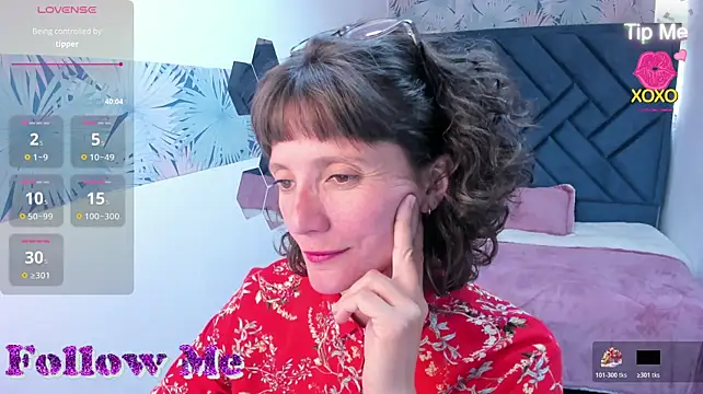 Valery_More__'s Live XXX Chat