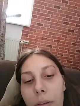 XXX chat uživo modela reby3939