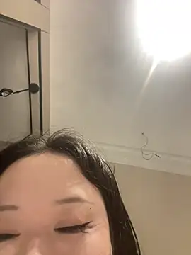 AC_liuliu Adlı Modelin Canlı XXX Sohbeti