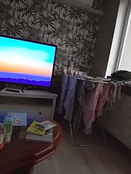 XXX chat uživo modela BarniLilit