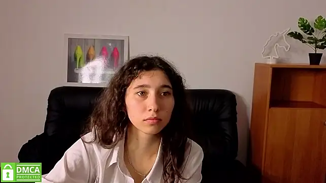 Cherryo_bloom76's Live XXX Chat