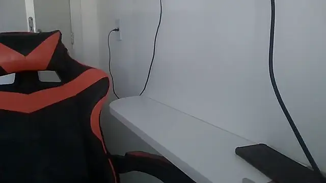 Chat XXX ao vivo de Lekezim