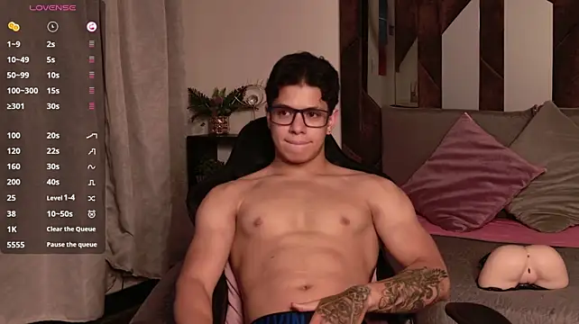 TonyPetrovjs' Live XXX Chat