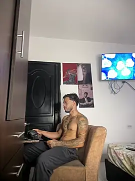 Enzomoretti__ Obrolan Langsung XXX