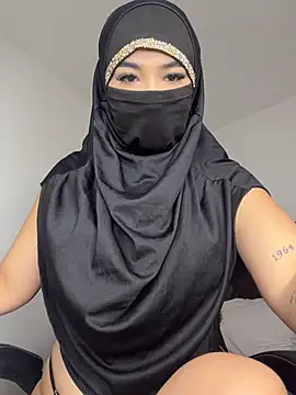Tahiraaa_ Live XXX-chat