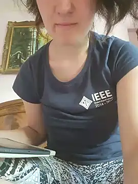 Chat +18 de LaraBelle ao vivo
