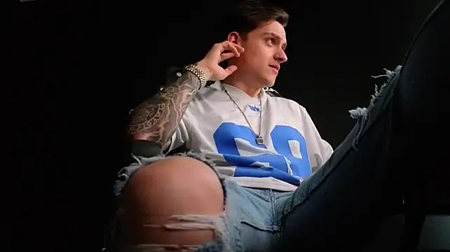 FelixStarkk – Naživo XXX chat