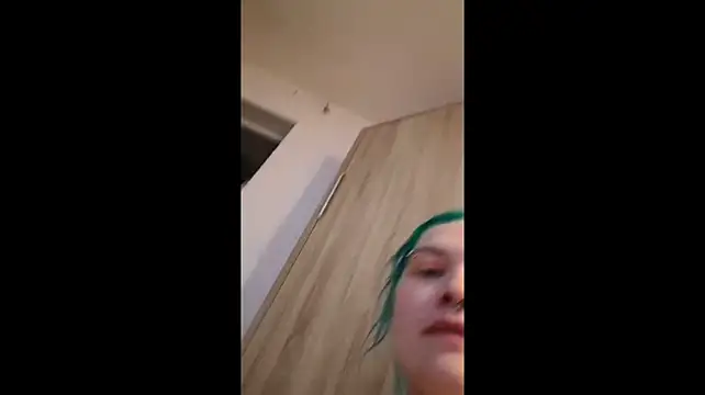 neonwitch's Live XXX Chat