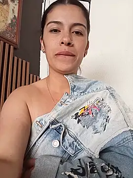 Nathaly_12 live XXX chat