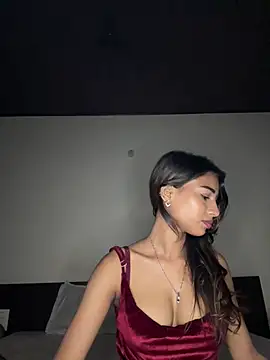 STRIP_GLOW লাইভ XXX চ্যাট