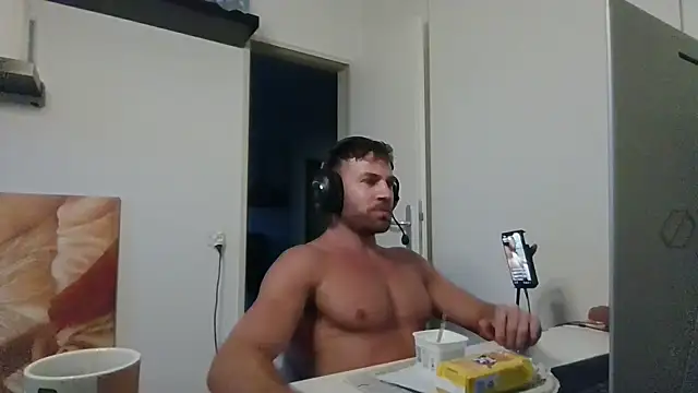 alpha-hunk's Live XXX Chat