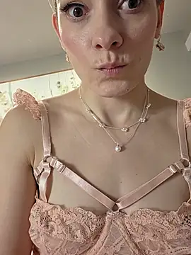 Chat XXX en directo de Chloe_StClaire