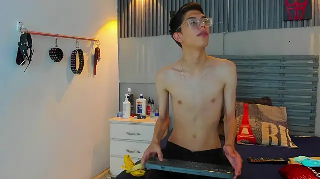 Chatroom XXX en direct de LianFerrer1