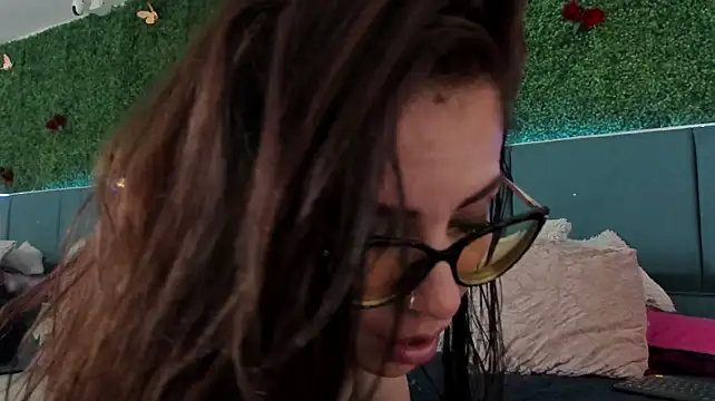 Linagh_ – Naživo XXX chat