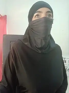 aisha-faraah's Live XXX Chat