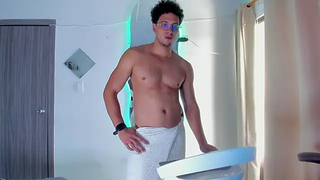 Živý XXX chat Kris_Khalifa69