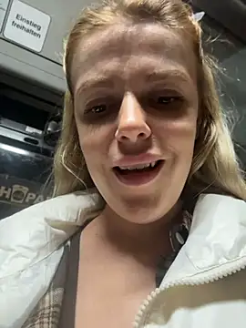 HarrietDart's Live XXX Chat