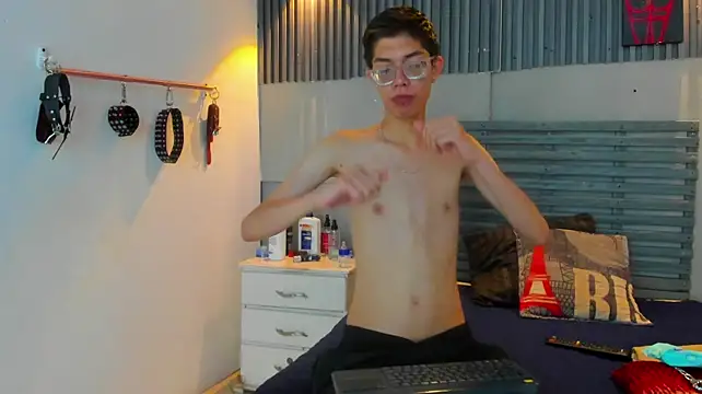 LianFerrer1 라이브 XXX 채팅