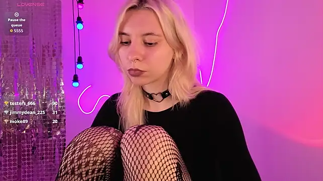 Chat XXX en directo de Camilla_Evers