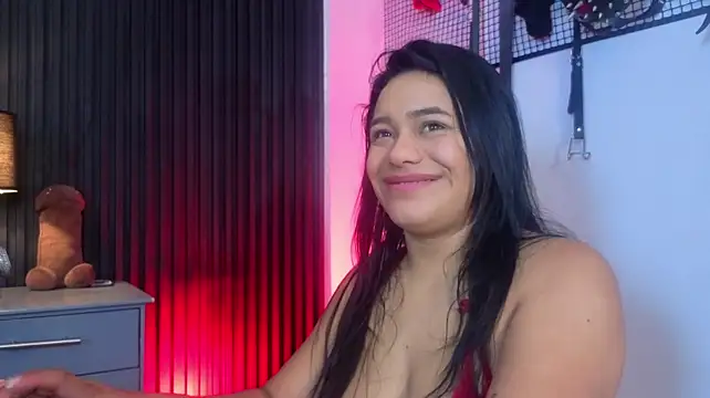 Issafoxx's Live XXX Chat