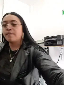 Chat XXX en directo de Outdoors-Mia_Khalifa