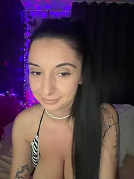 SpicyCocoa Adlı Modelin Canlı XXX Sohbeti
