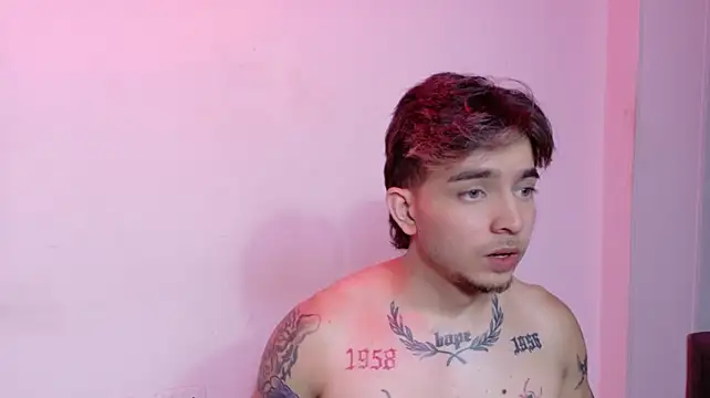 AliceandMax XXX чат на живо