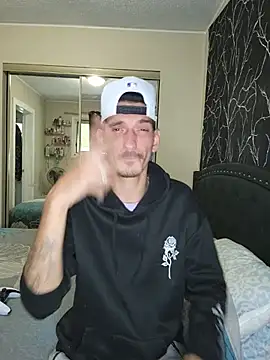 Chatroom XXX en direct de Matthew_204