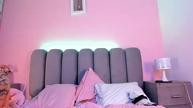 BellaAndDominickn Live XXX chat