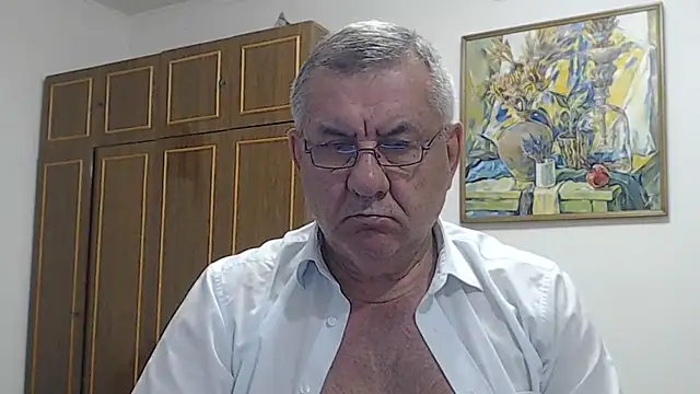 XXX chat uživo modela machomale3