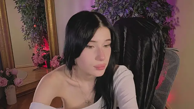 cupidlina élő XXX-chatje