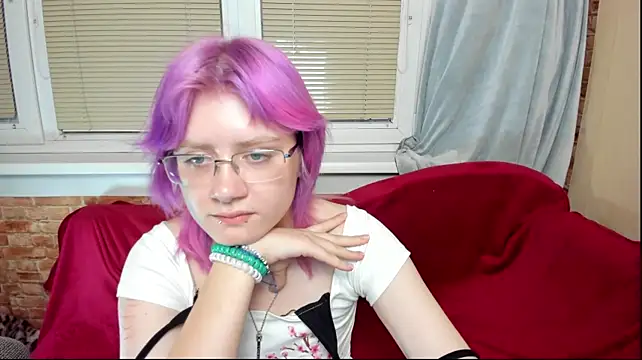 Droll_doll_ Adlı Modelin Canlı XXX Sohbeti