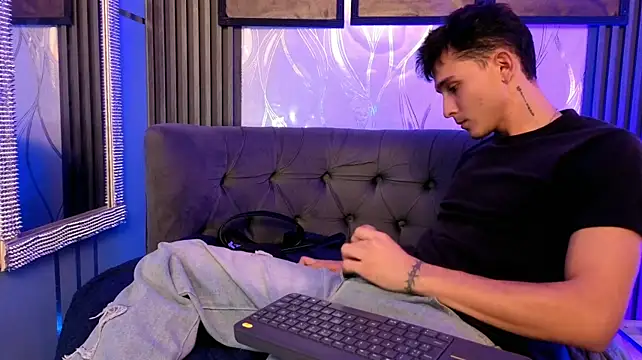 Axel_Ryder Live XXX Chat