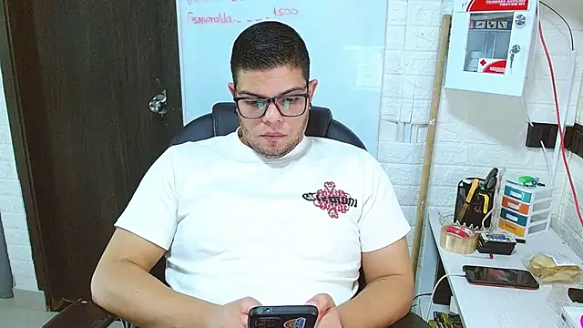 Realjoel01 Live XXX-chat