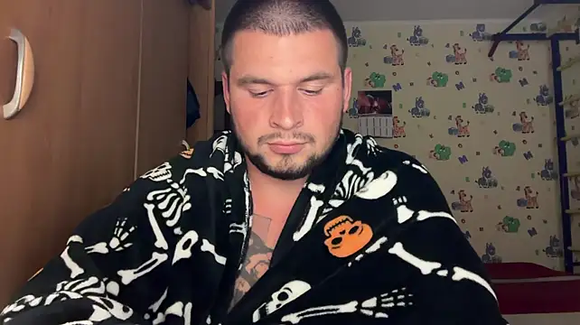 XXX chat uživo modela chiraq1945