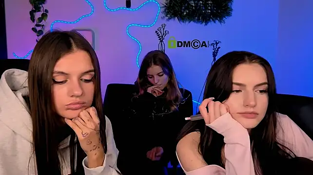 lisa_dark_ Obrolan Langsung XXX