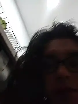 Chat +18 de Britney__rosee ao vivo