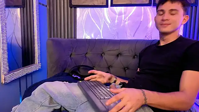 XXX chat uživo modela Axel_Ryder