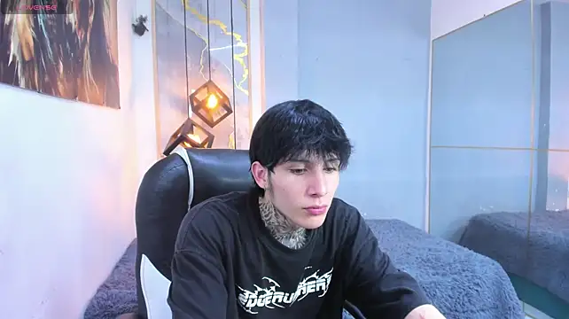 Chat XXX en directo de Cry_thereal