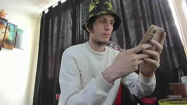 Chat XXX ao vivo de Jeff_Walton@xh