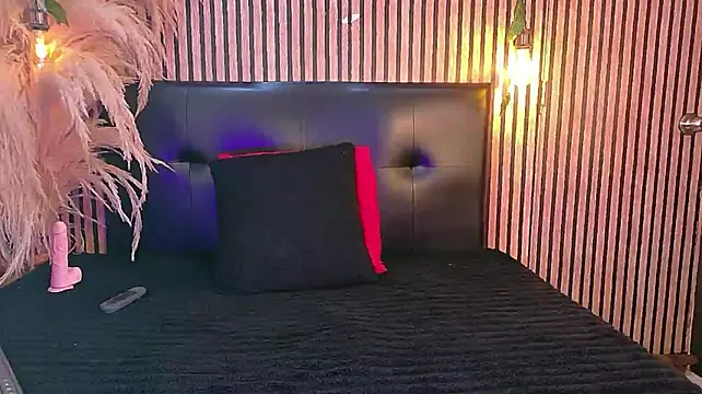 Chatroom XXX en direct de heyy_noah11