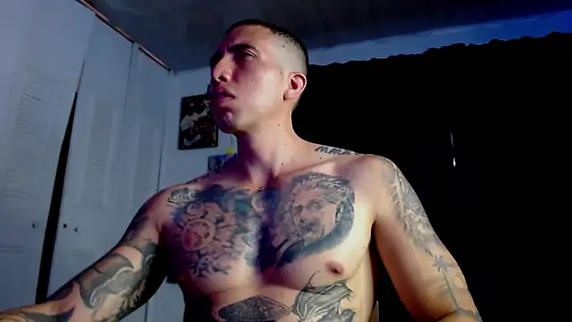 XXX chat uživo modela Adam_Hudsond