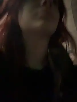 XXX chat uživo modela SaintMaya