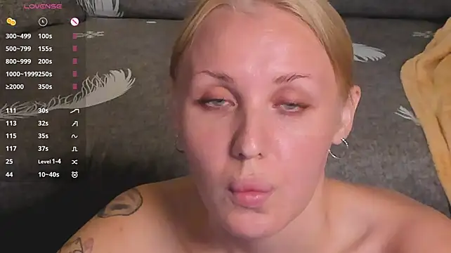 LianaFord's Live XXX Chat