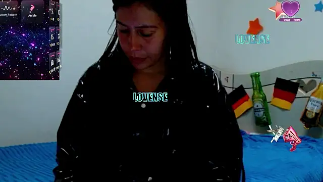 XXX chat uživo modela sandyquinnxx