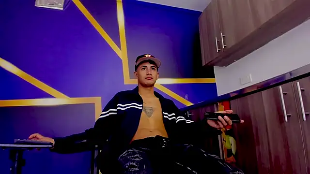 Sembang XXX Secara Langsung NIO_KLOUDS_