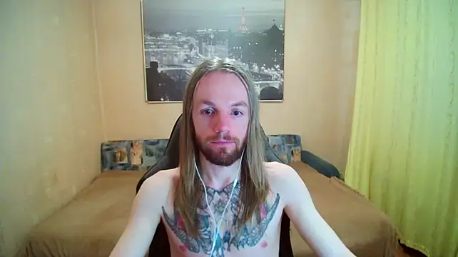 Chatroom XXX en direct de AdamDickens