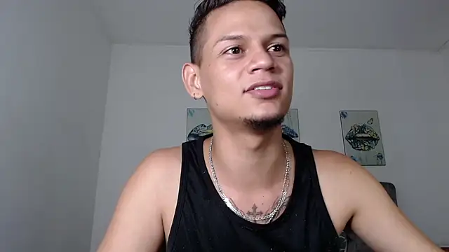 axcel_boy_ Live XXX Chat