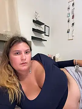 Latinamommy26 – Naživo XXX chat